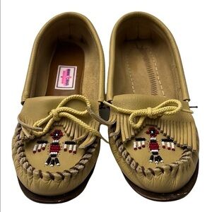 Minne Tonka Moccasin Leather Beaded size 6.5